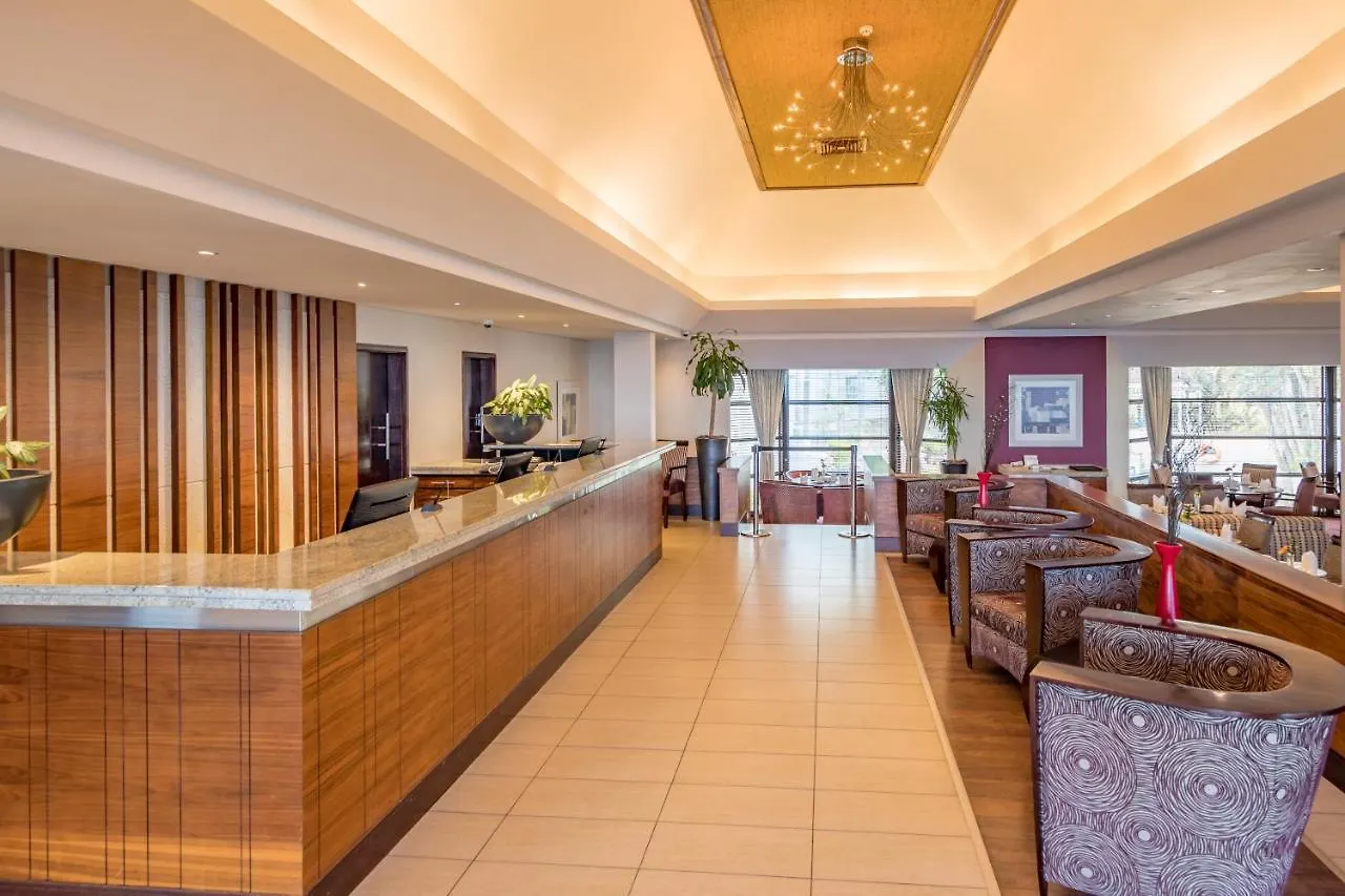 City Lodge Hotel Gqeberha Port Elizabeth 3*,